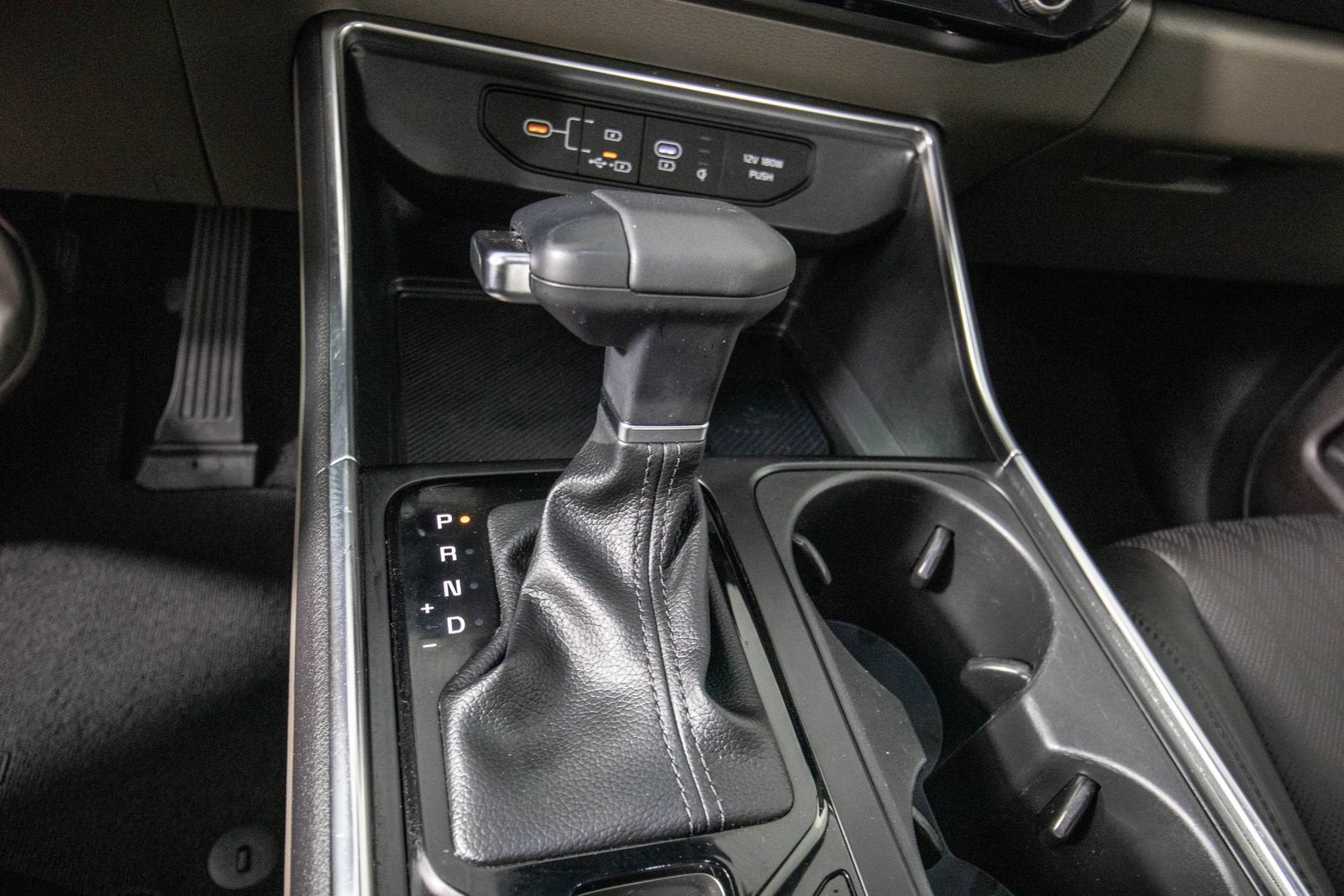 2025 Kia Carnival MPV SX
