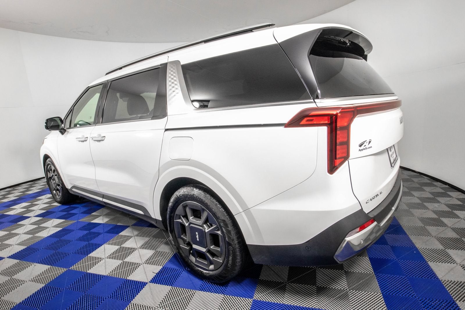 2025 Kia Carnival MPV SX