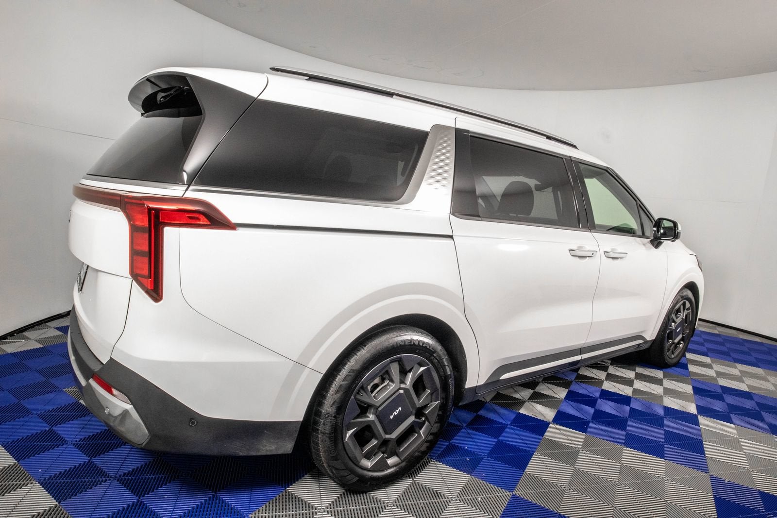 2025 Kia Carnival MPV SX