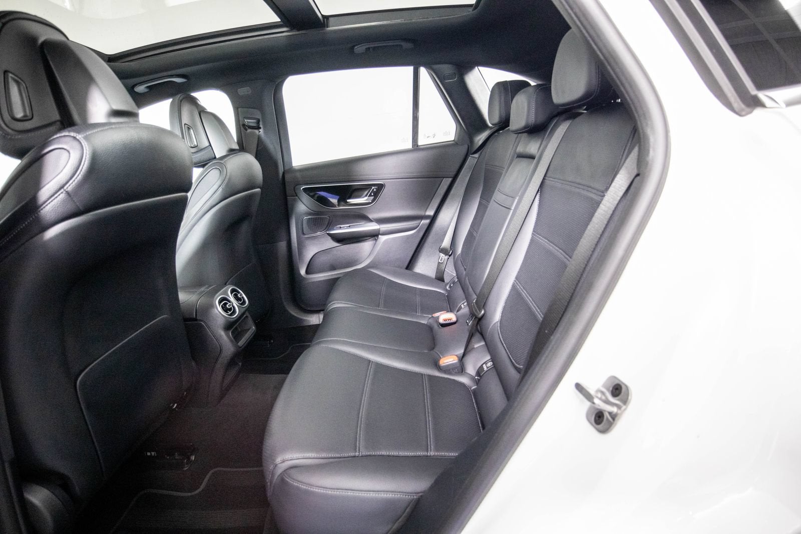 2024 Mercedes-Benz GLC 300 SUV