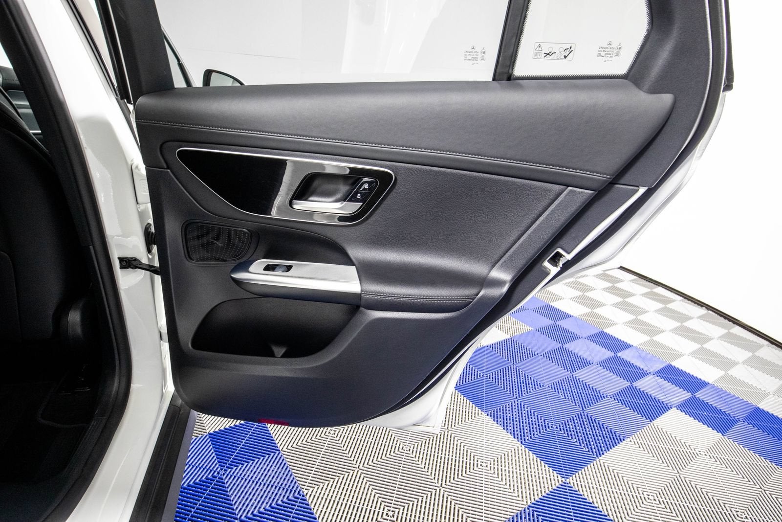 2024 Mercedes-Benz GLC 300 SUV