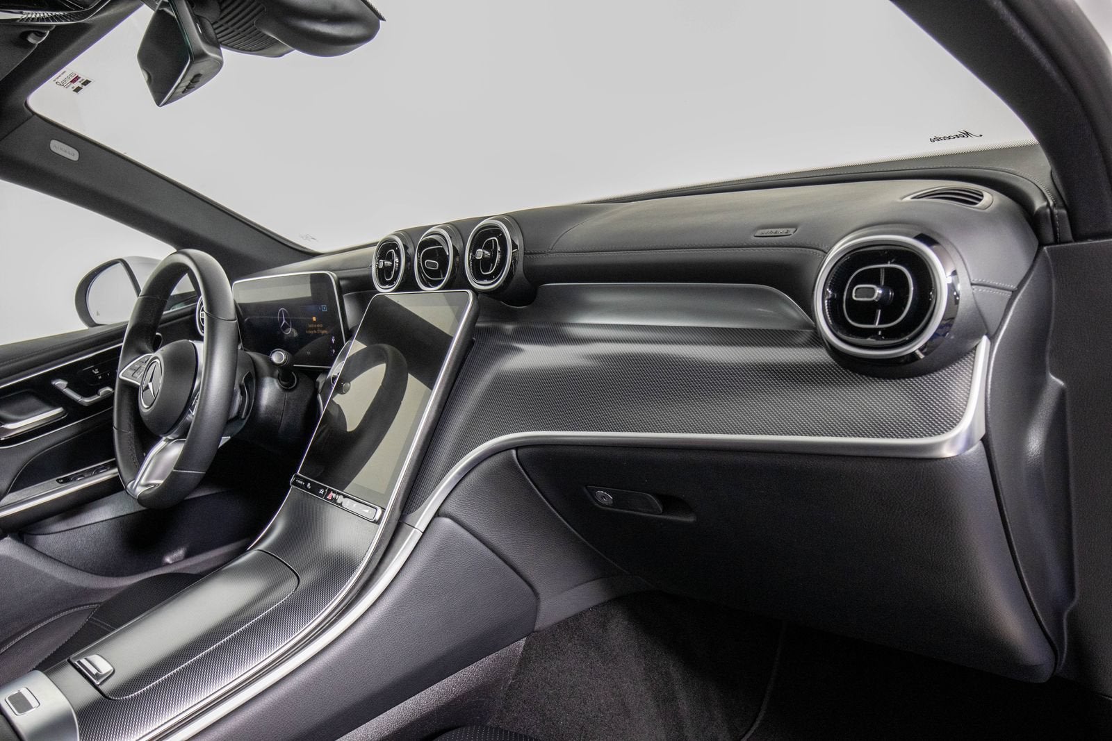 2024 Mercedes-Benz GLC 300 SUV
