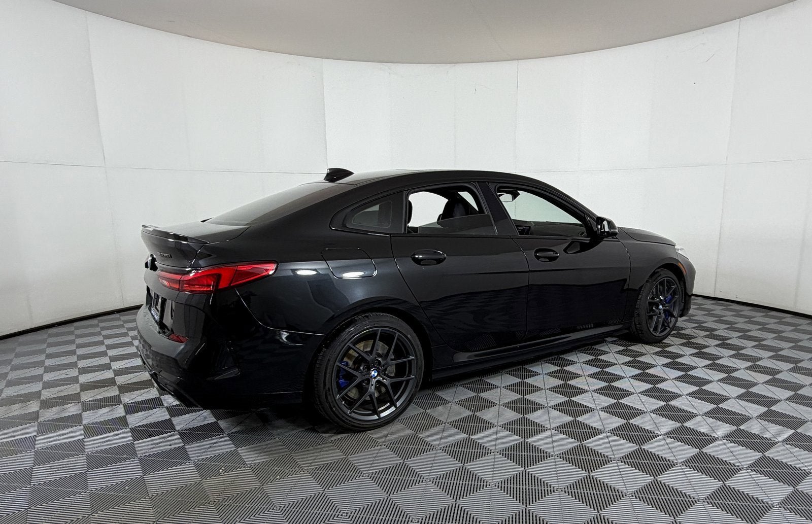 2022 BMW 2 Series M235i xDrive