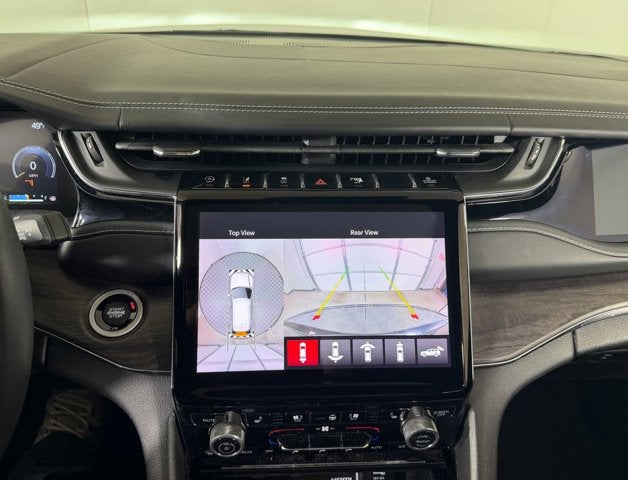 2023 Jeep Grand Cherokee Overland