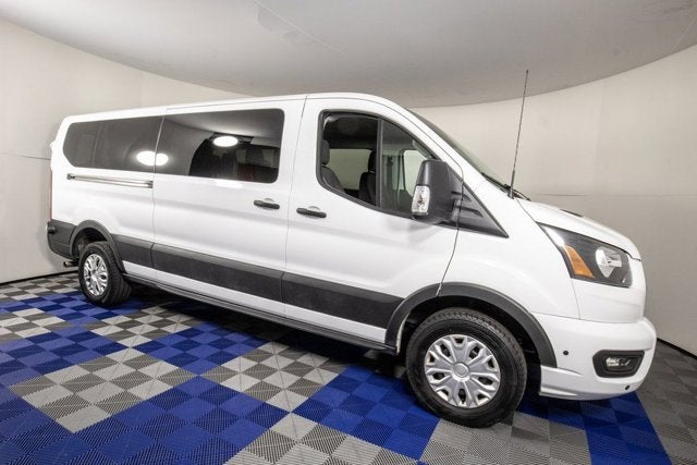 2024 Ford Transit Passenger Wagon XLT