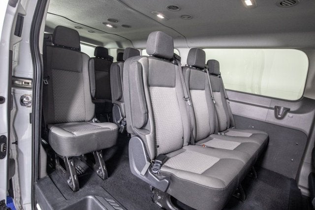 2024 Ford Transit Passenger Wagon XLT