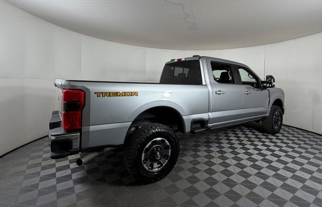 2024 Ford Super Duty F-350 SRW LARIAT