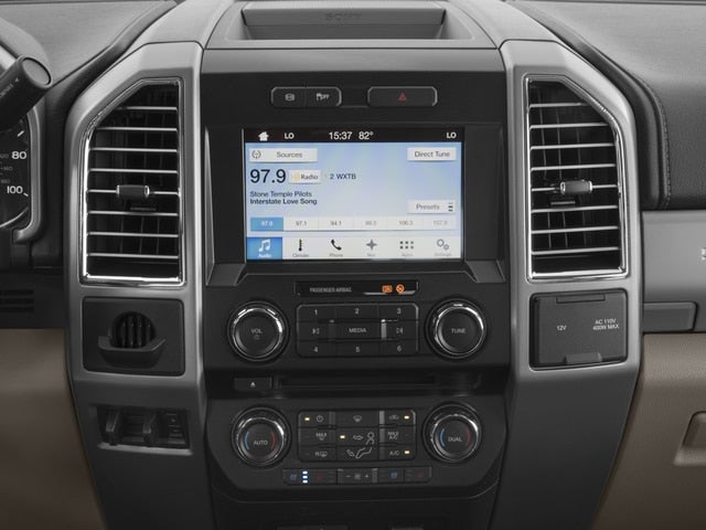 2017 Ford Super Duty F-350 DRW Lariat