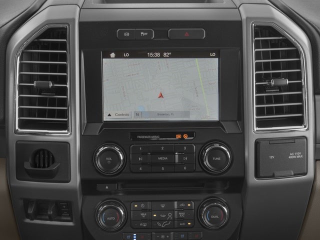 2017 Ford Super Duty F-350 DRW Lariat