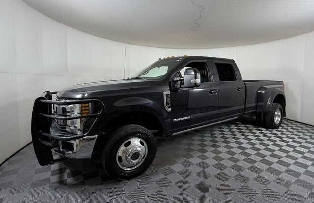 2019 Ford Super Duty F-350 DRW LARIAT