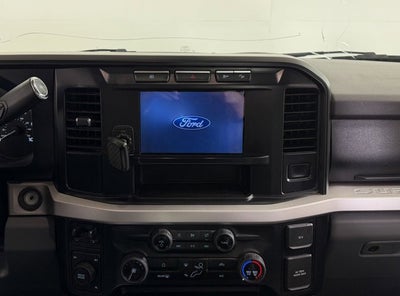 2024 Ford Super Duty F-350 DRW XLT