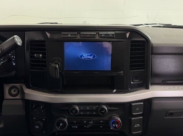 2024 Ford Super Duty F-350 DRW XLT