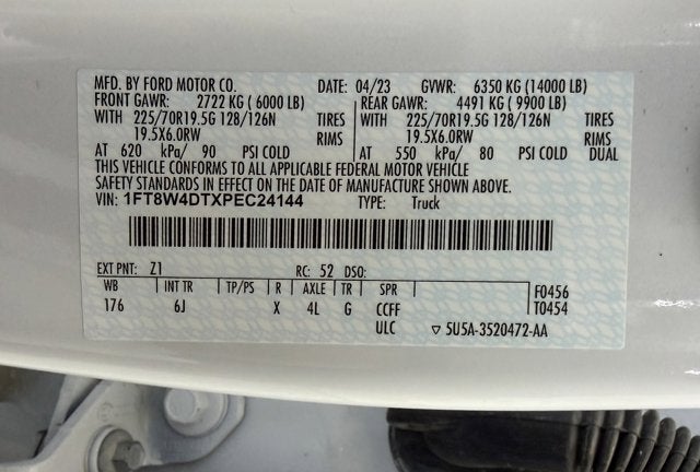 2023 Ford Super Duty F-450 DRW LARIAT