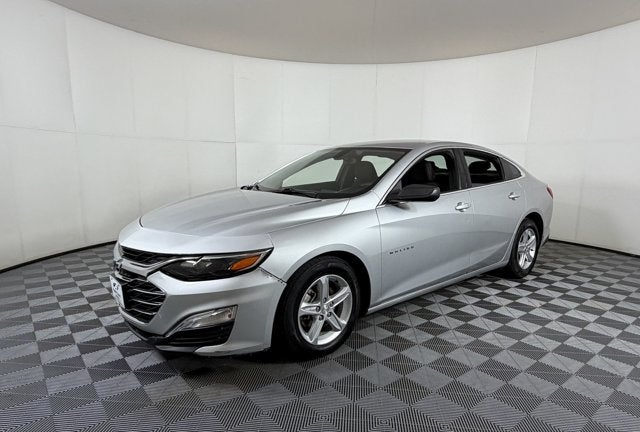 Used 2020 Chevrolet Malibu 1LS with VIN 1G1ZB5ST9LF032798 for sale in Marlin, TX