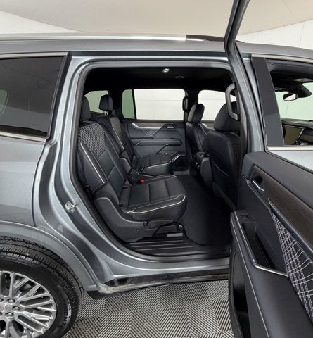 2025 GMC Acadia FWD Denali