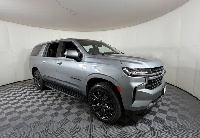 2024 Chevrolet Suburban LT