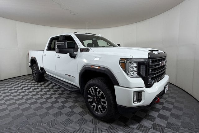2022 GMC Sierra 4WD Crew Cab Standard Box AT4's photo