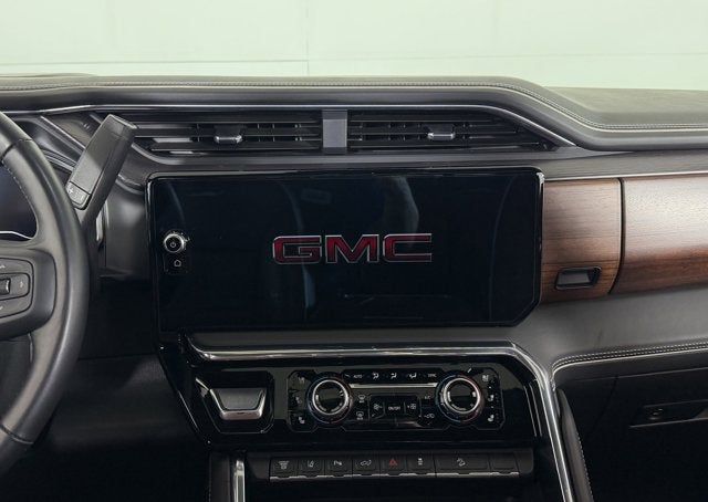 2025 GMC Sierra 2500HD Denali Ultimate