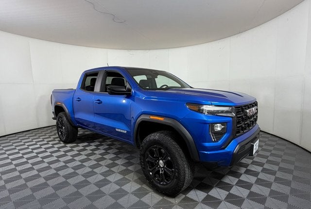 2024 GMC Canyon 2WD Elevation Crew Cab Short Box's photo
