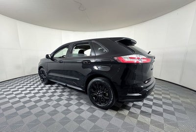 2023 Ford Edge SE