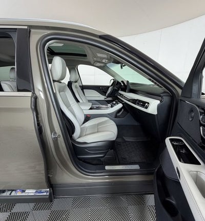 2025 Lincoln Aviator Premiere