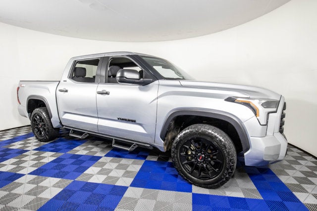 2023 Toyota Tundra 4WD SR5