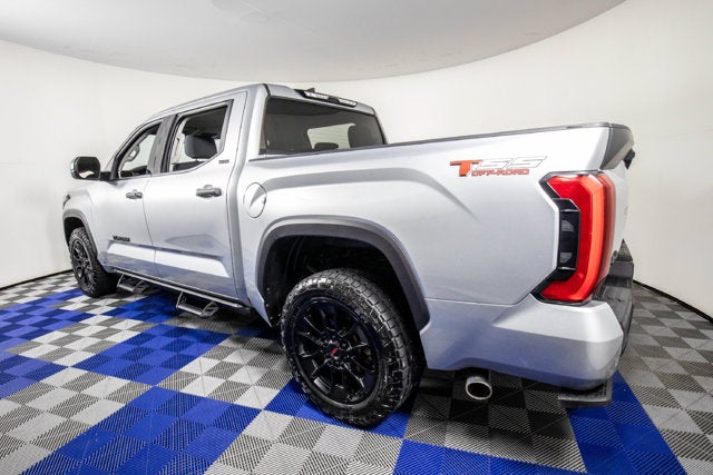 2023 Toyota Tundra 4WD SR5