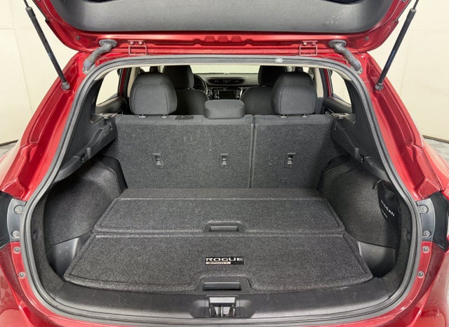 2022 Nissan Rogue Sport SV