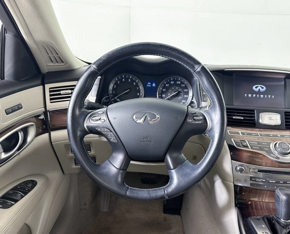 2015 INFINITI Q70L 3.7
