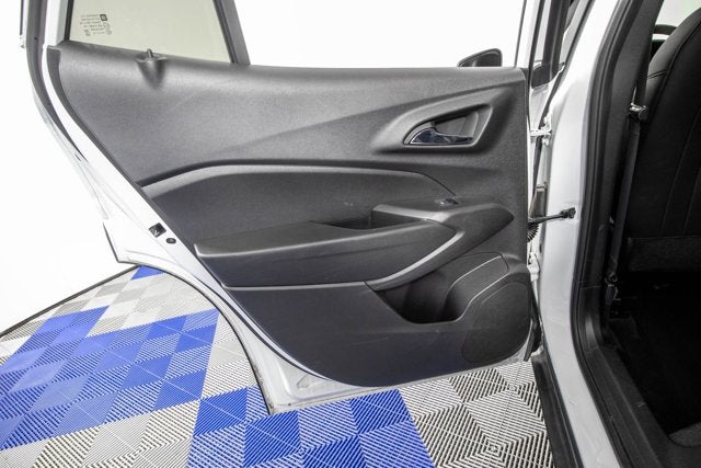 2025 Chevrolet Trax LT - Photo 14