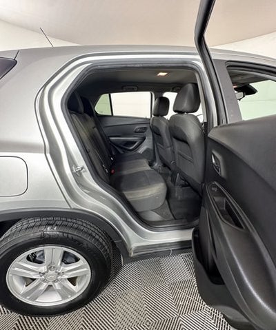 2022 Chevrolet Trax LS