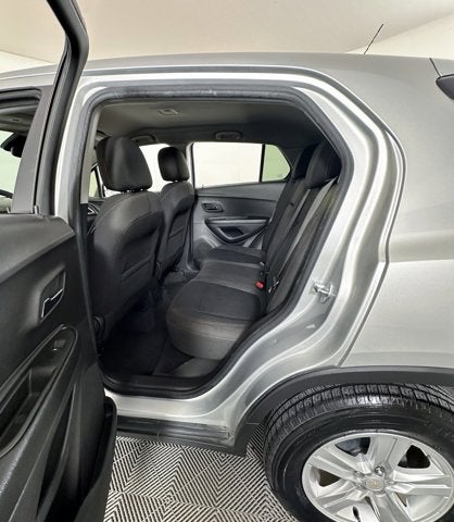 2022 Chevrolet Trax LS